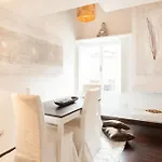 Endless Beauty - Charming Attic In The Heart Of Appartamento *
