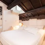 Endless Beauty - Charming Attic In The Heart Of Appartamento *